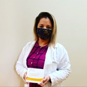 Meet your Posher, Lauren